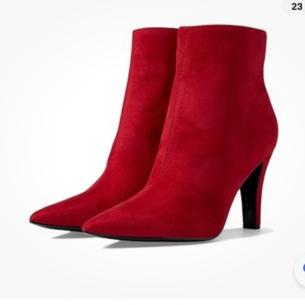 Nine West women’s burgundy velvet boots size 8.5 like new used a few times only